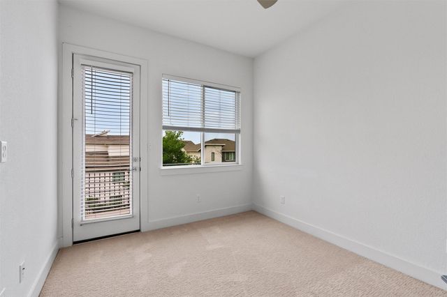 2050 Lohmans Spur Rd Unit 804, Lakeway, TX 78734
