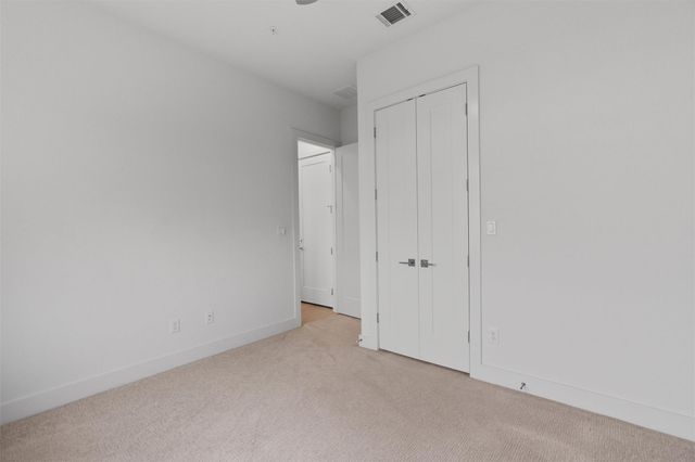 2050 Lohmans Spur Rd Unit 804, Lakeway, TX 78734