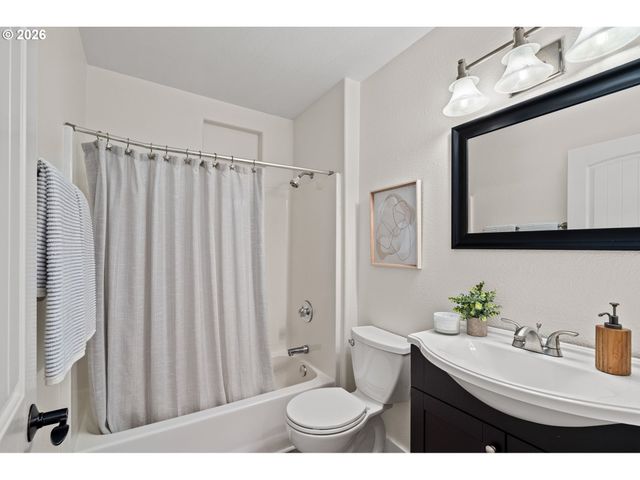 5321 Se HENDERSON St, Portland, OR 97206