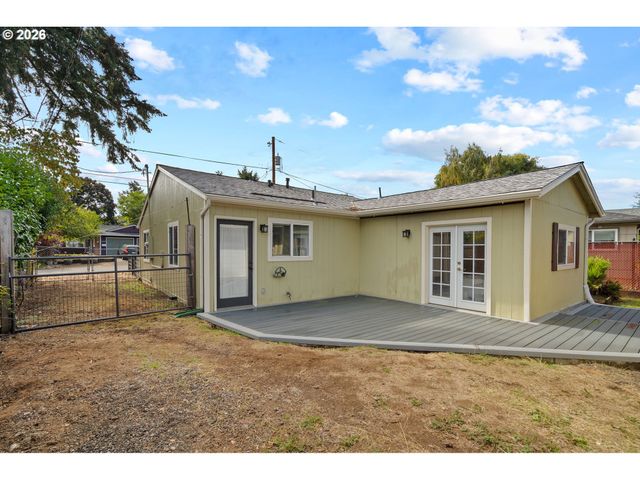 5321 Se HENDERSON St, Portland, OR 97206