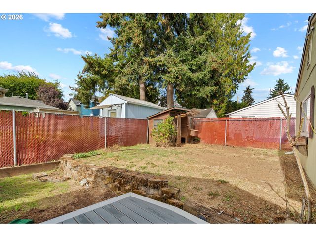 5321 Se HENDERSON St, Portland, OR 97206