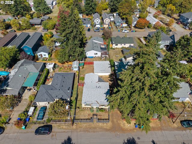 5321 Se HENDERSON St, Portland, OR 97206