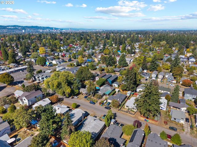 5321 Se HENDERSON St, Portland, OR 97206