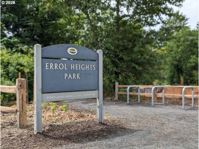 5321 Se HENDERSON St, Portland, OR 97206
