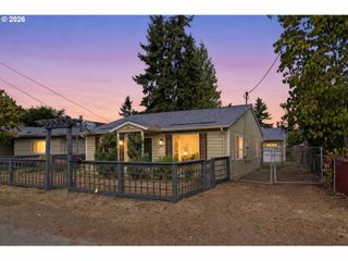 5321 Se HENDERSON St, Portland, OR 97206