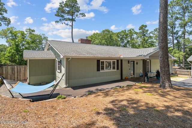 140 One Down Street, Southern Pines, NC 28387
