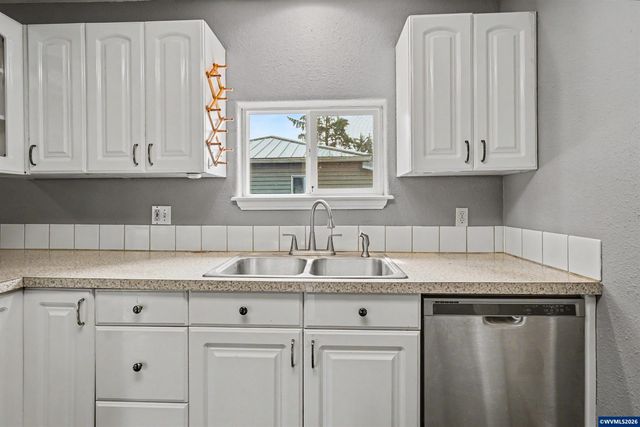 4175 Brooks Av NE, Keizer, OR 97303