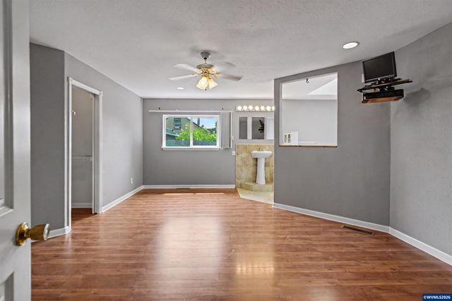 4175 Brooks Av NE, Keizer, OR 97303