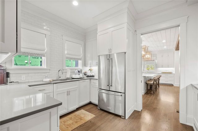 135 North Lake Drive, Sunset, SC 29685