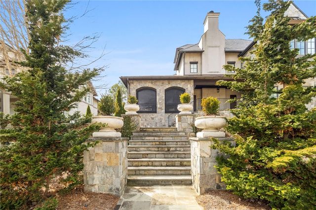 135 North Lake Drive, Sunset, SC 29685