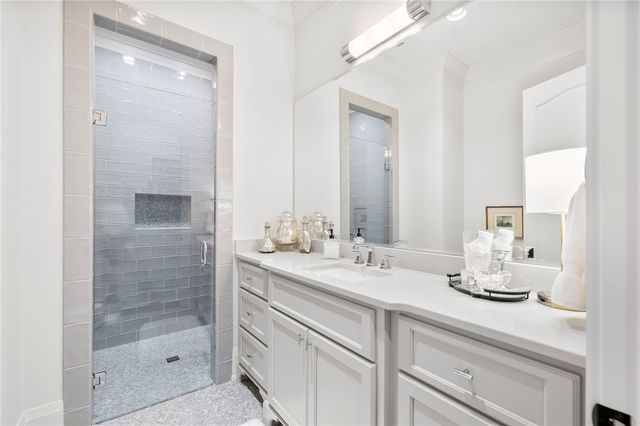 135 North Lake Drive, Sunset, SC 29685