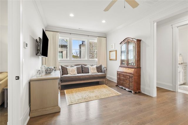 135 North Lake Drive, Sunset, SC 29685