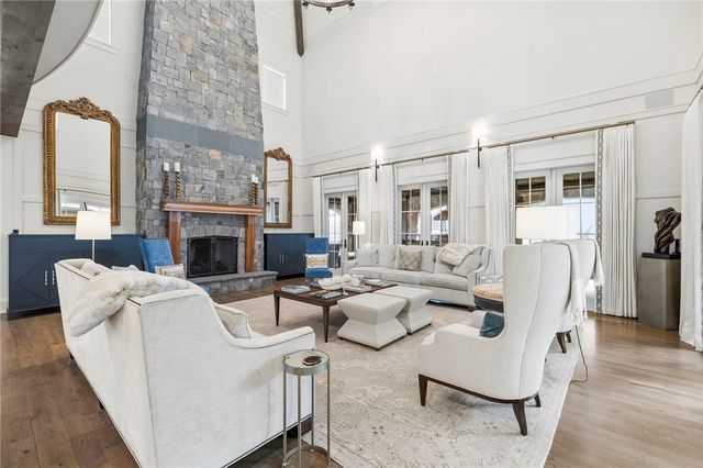 135 North Lake Drive, Sunset, SC 29685