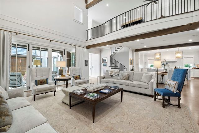 135 North Lake Drive, Sunset, SC 29685