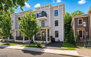 63 Church St, Lambertville City, NJ 08530