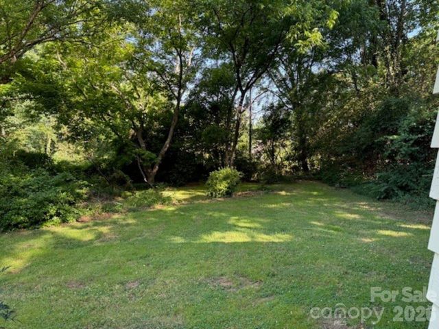2028 Ferncliff Road, Charlotte, NC 28211