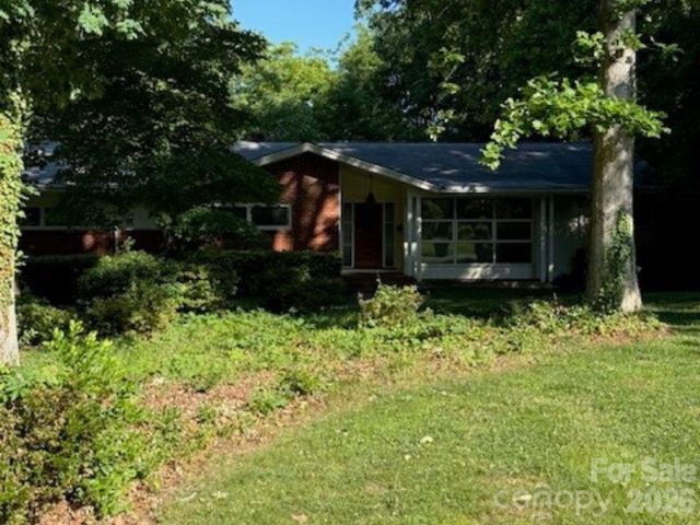 2028 Ferncliff Road, Charlotte, NC 28211