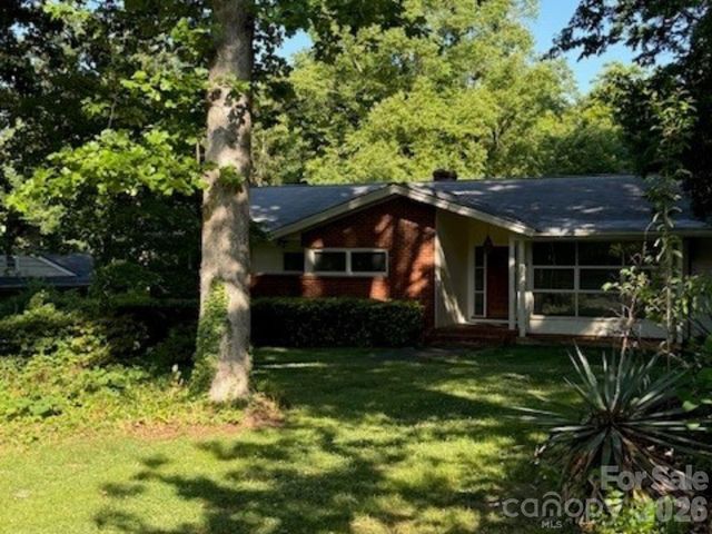 2028 Ferncliff Road, Charlotte, NC 28211