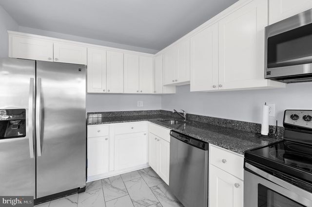 1062 SAYBROOK HARBOUR, Pasadena, MD 21122