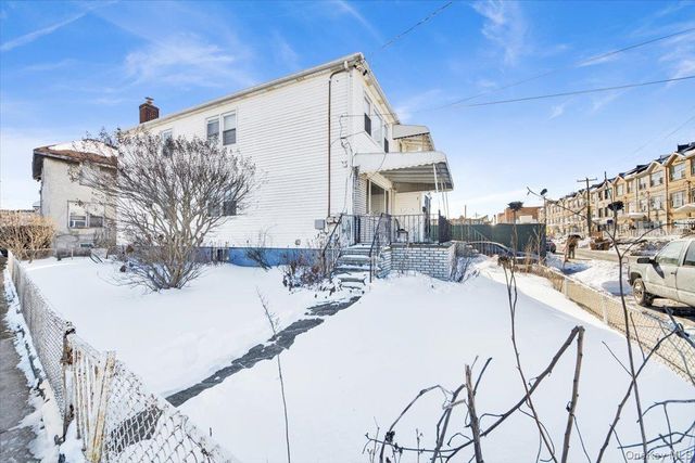 234 Beach 28th Street, Far Rockaway, NY 11691