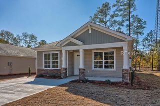 262 1st Ave, Ridgeland, SC 29936