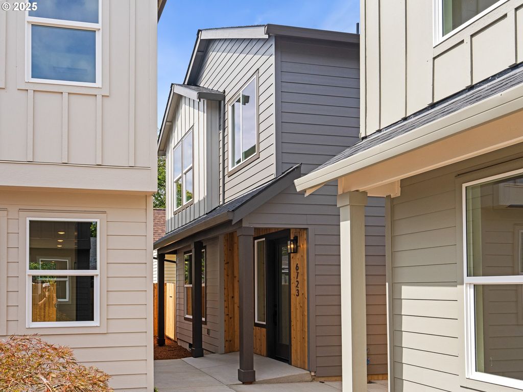 6723 Se Gladstone St, Portland, OR 97206