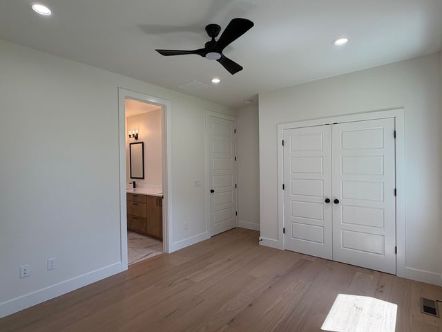 6039 S Holland Avenue, Springfield, MO 65810