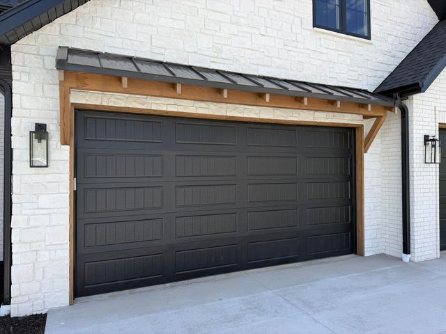 6039 S Holland Avenue, Springfield, MO 65810