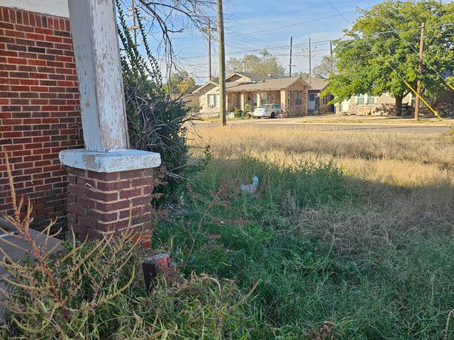 1704 Avenue O, Lubbock, TX 79401