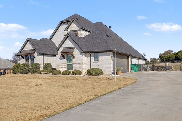 2104 Cash Point Court, Granbury, TX 76049