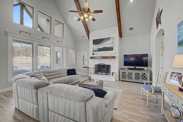 2104 Cash Point Court, Granbury, TX 76049