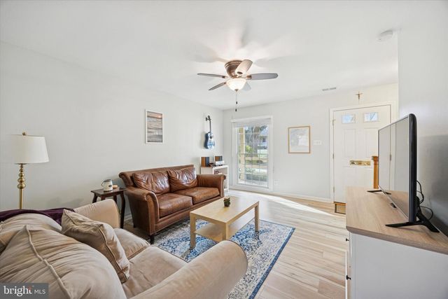 172 ALBEMARLE DR, Penllyn, PA 19422