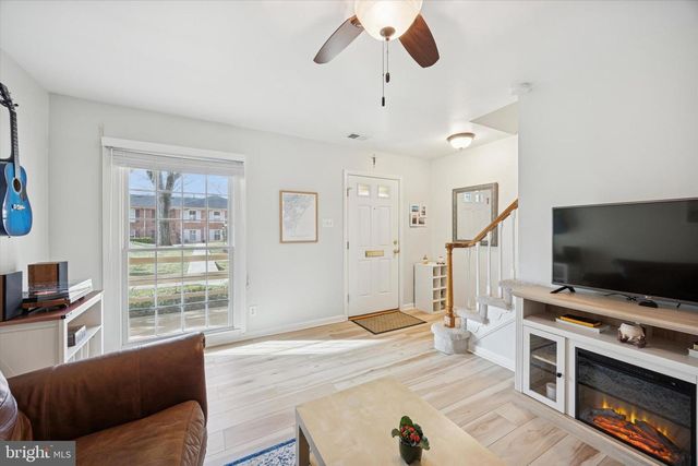 172 ALBEMARLE DR, Penllyn, PA 19422