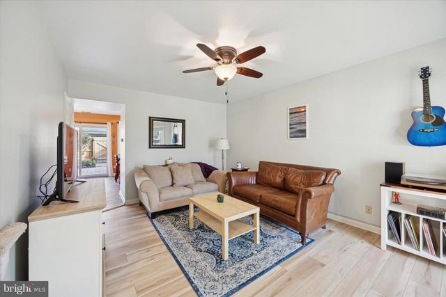 172 ALBEMARLE DR, Penllyn, PA 19422