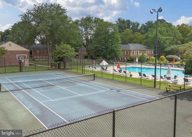 172 ALBEMARLE DR, Penllyn, PA 19422