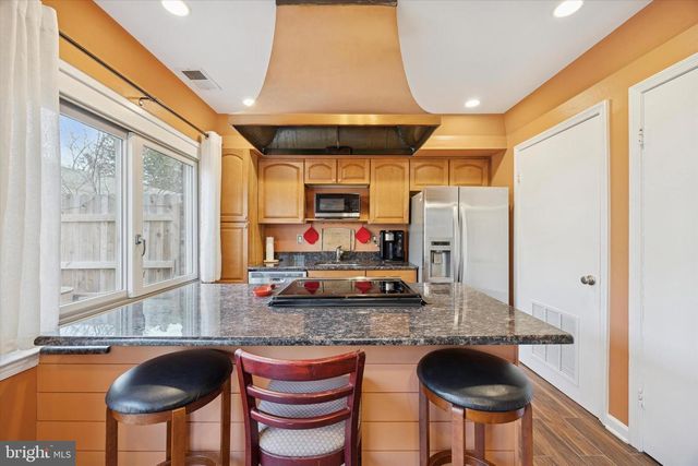 172 ALBEMARLE DR, Penllyn, PA 19422