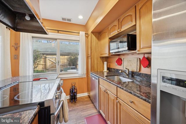 172 ALBEMARLE DR, Penllyn, PA 19422