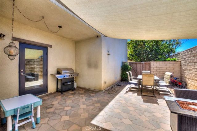 483 Klamath, Corona, CA 92880