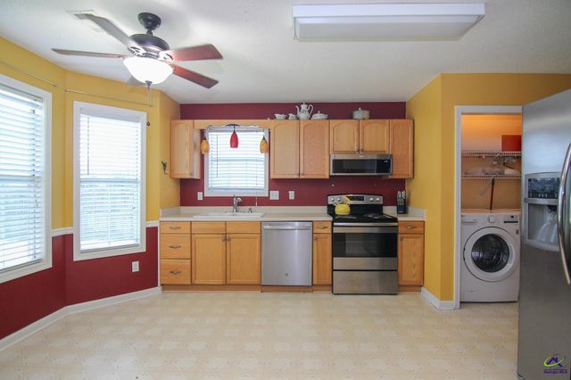 306 Bryson Way, Warner Robins, GA 31088