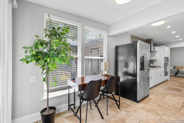 6806 Farrow Pl, San Antonio, TX 78240