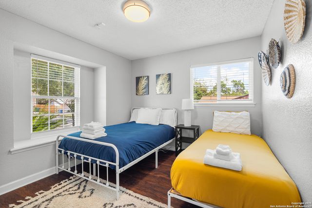 6806 Farrow Pl, San Antonio, TX 78240