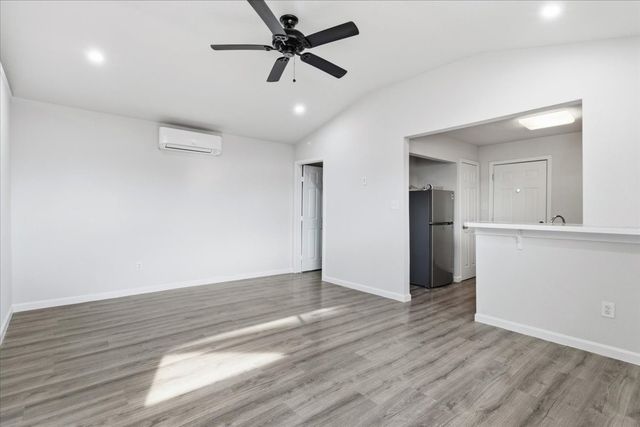 404 S Murray Street, Mckinney, TX 75069