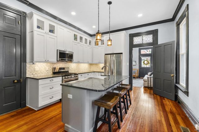 318 E 7th Street, Newport, KY 41071