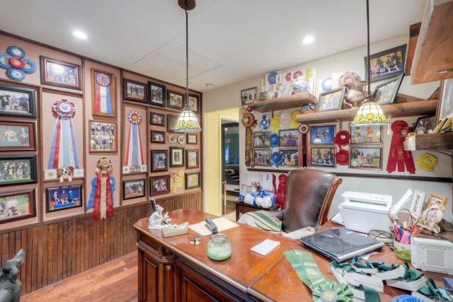 1817 Queens Way, Vista, CA 92084