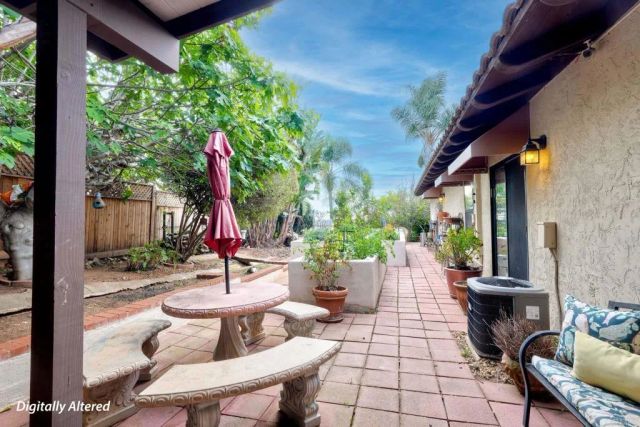 1817 Queens Way, Vista, CA 92084