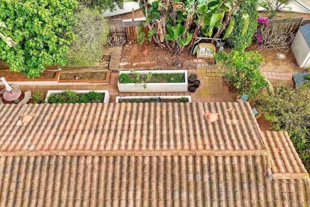 1817 Queens Way, Vista, CA 92084