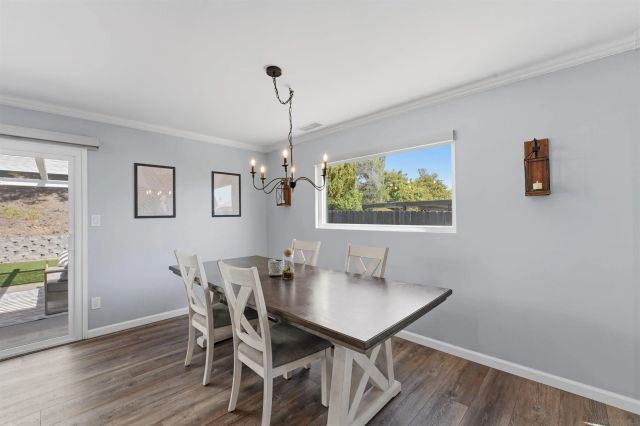 8182 Beaver Lake Dr, San Diego, CA 92119