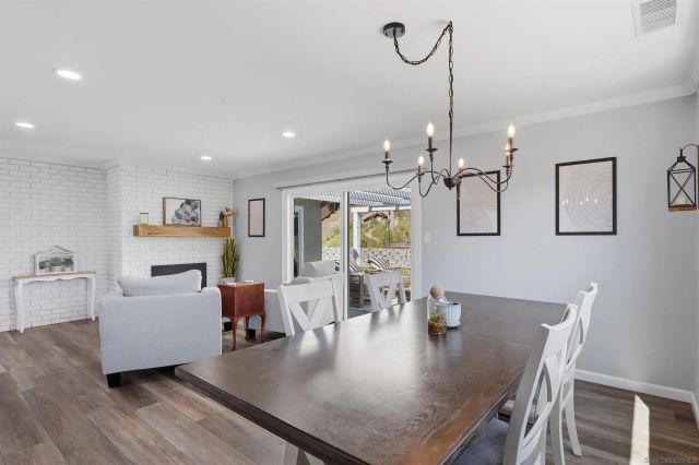 8182 Beaver Lake Dr, San Diego, CA 92119