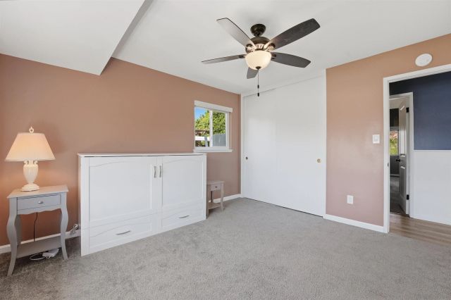 8182 Beaver Lake Dr, San Diego, CA 92119