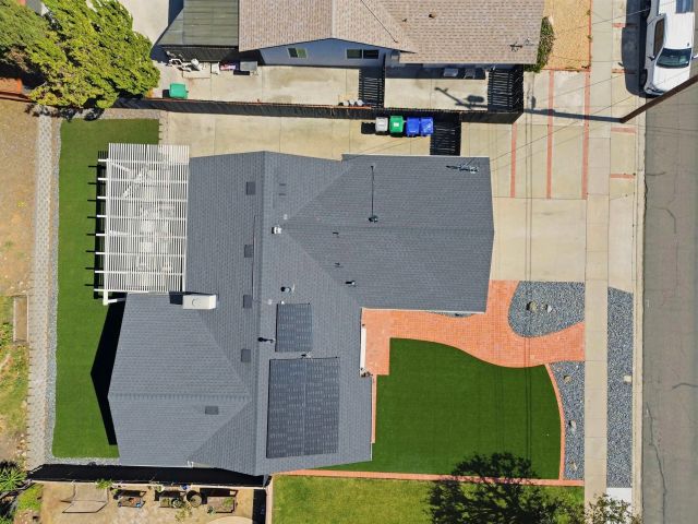 8182 Beaver Lake Dr, San Diego, CA 92119